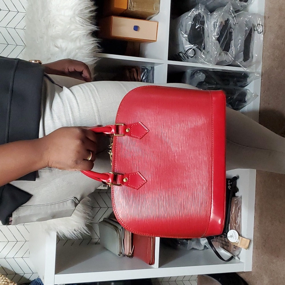 Authentic Pre-Owned Louis Vuitton Red Epi Alma Handbag - Picture 14 of 16
